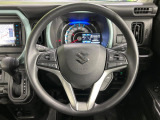 【ステアリングスイッチ】運転中、前方から目線をそらすことなく、オーディオ等の操作が可能な便利機能!安心&快適なドライブを演出してくれます♪