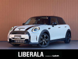 ◆LIBERALAは、輸入車選びの新たなスタイルを提案するインポート・セレクト・ブランドです。オーナー様となる方がクルマから直接感じる感性を第一にした、最良の一台との出会いをコーディネートいたします。