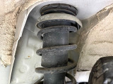 下回りがきれいなうちに、防錆加工の施工がオススメ。降雪地域はもちろん、沿岸部にお住いの方や、趣味でマリン・ウィンタースポーツをされる方にご好評いただいております。