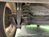 お車を安心してお乗りいただく為には、足回りの定期点検が欠かせません。サービスサポート(有償保証)では無料点検もご提供しており、安心のカーライフをお過ごしいただけるサポート体制が整っています。