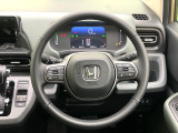 【純正革巻きステアリング】上質な革を使用することで、手にしっかり馴染みとても運転しやすいハンドルです♪