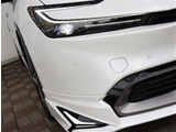 入庫時・販売時・納車前に、弊社基準の68項目に及ぶ点検整備を実施しております。