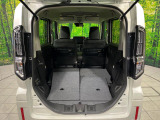 普段のお買い物や通勤、送迎等に十分な荷室スペースを確保しております。セカンドシートを倒すと、大きな荷物の積載も可能です♪