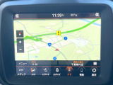 ●純正ナビ:一体感のあるナビは、高級感ある車内を演出してくれます。オーディオ機能も充実しておりますので、運転もより楽しめます♪