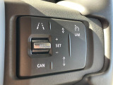 アダプティブクルーズコントロールはミリ波レーダー、ステレオカメラにより前方の車両の速度に合わせ安全な車間を保ち、先進のクルージングをサポート。安心・快適なドライブをサポートいたします。