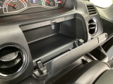 当店での販売車両は、車検整備はもちろん、車検残ありの車両でも点検整備をしっかり終わらせてからお客様へ引き渡し致しますので、安心してご購入いただけます♪