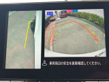 サイドブラインドモニターは「死角」となる左フロントタイヤ周りを映すので幅寄せや狭い道での運転に役立ちます!