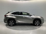 NX 300h バージョンL 