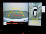 全周囲モニター付きで後退時に車両周辺が確認できるので安心です。車はどうしても死角ができますので、万が一のために必要な装備です。ただあくまでも補助装備ですので、目視での確認をお忘れなく!