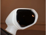 ブラインドスポットモニターで安心運転です