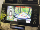 【パノラミックビューモニター】専用のカメラにより、上から見下ろしたような視点で360度クルマの周囲を確認することができます☆死角部分も確認しやすく、狭い場所での切り返しや駐車もスムーズに行えます。