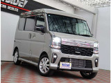 【車屋】として、長く車業界に従事した経験豊富なスタッフが多数在籍しております。