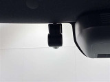 万が一のトラブルのときにも役に立つドライブレコーダーを装備しています。