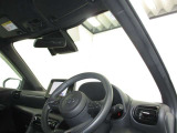 見通しのよいすっきりとした視界で、誰でも運転しやすいです。運転のしやすさは疲れにくさにも繋がりますよ♪