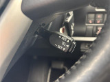 【クルーズコントロール】高速道路や自動車専用道路を走行中にドライバーが設定した速度で、アクセルペダルを踏まなくても、一定の車速で走行してくれます!