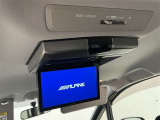 ALPINE10.1型後席モニター(TMX-RM3005)付!