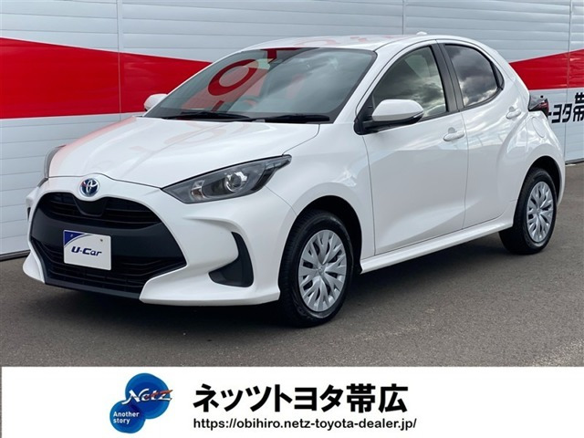 ヤリス 1.5 ハイブリッド X E-Four 4WD