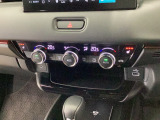 【シートヒーター】寒い季節の味方!エアコンより素早く暖まるので、出発してすぐの車内の寒さを和らげますよ♪