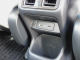充電用USB端子