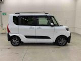 軽自動車、小型車を中心に常時300台展示車を御用意させて頂いております