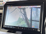 テレビ映像を画面で視聴できる装備です。停車中の休憩時間などに番組を楽しめるため、待ち時間の過ごし方にも役立ちます。画面表示から視聴状態を確認しやすい点も便利です。