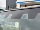 【スズキ セーフティサポート】走行中に前方の車両等を認識し、衝突しそうな時は警報とブレーキで衝突回避と被害軽減をアシスト。より安全にドライブをお楽しみいただけます。