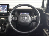 ◆ハンドル全体◆各種スイッチがハンドルから手を放さず操作できるので運転中でも楽に操作できます。