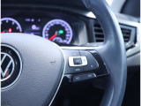 納車前点検では71項目にわたる厳しいチェックを行い、《エンジンオイル》、《オイルフィルター》、《ワイパーブレードゴム》を交換して納車いたします。