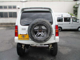 4WD/5速MT/ナビ/TV/バックカメラ/Bluetooth/電動格納ドアミラー/アルミホイール/シートヒーター/キーレス/エアコン/パワーウィンドウ/フロアマット/ドアバイザー