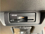 ビルトインETC2.0(埋め込み型)。スッキリと収まっているのが特徴です。音声案内タイプ/アンテナ分離式。納車時には再セットアップ(情報の再登録)を行います。