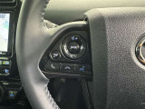 ステアリングスイッチ装備!運転しながら手元でオーディオの操作などができます。