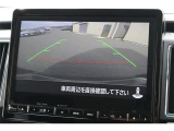 全周囲モニター付で、車庫入れも駐車もラクラクです。