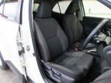 視野が広く操作しやすい運転席