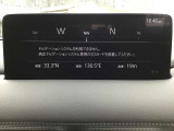 ナビゲーションは付いておりません。別途純正ナビSDカードをお買い求め下さい。