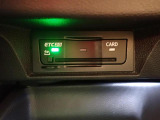 グローブBOX内にビルトインタイプETC(DSRC)を装備!!