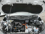 工場併設店舗なので弊社のメカニックが納車前点検・整備をさせて頂きます