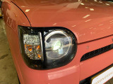 LEDヘッドライト装備で夜道もスッキリとした視界で安心して運転出来ます!