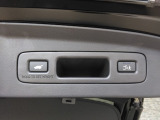 パワーテールゲートを搭載しております!