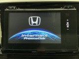 純正メモリーインターナビ付きです!CD・DVD再生、フルセグTV視聴、Bluetooth・ミュージックプレーヤー接続可能です!
