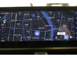スマホやiPhoneと連携し、対応アプリを表示させて使うワイドで視認性の良いディスプレイオーディオ。フルセグTV対応です。DA連動ETC2.0を搭載。利用日や料金の確認がモニターで出来て便利ですよ。