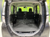 普段のお買い物や通勤、送迎等に十分な荷室スペースを確保しております。セカンドシートを倒すと、大きな荷物の積載も可能です♪