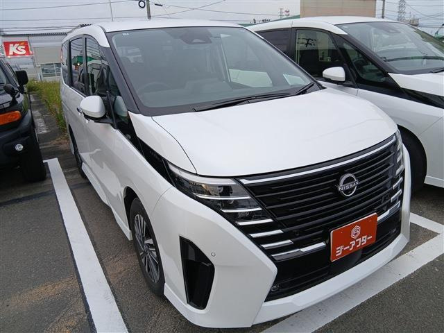 セレナ 2.0 ハイウェイスターV 禁煙車 カロッツェリアナビ バックカメラ