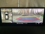 360度モニターは、4つのカメラによる前後左右・俯瞰映像でドライバーからは見えない領域の危険認知をサポート!全周囲の死角を減らし、狭い駐車場や幅寄せ、T字路の進入などの運転の安心感を高めます!