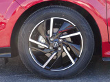【タイヤ】 【純正16インチアルミホイール】《185/60R16》専用のアルミなのでお車のイメージぴったりですね!