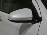 U-Carの販売だけでなく自動車保険、携帯電話の販売も行っております。