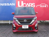 夜間の運転も明るく安心のLEDヘッドライトとフォグランプ装備☆