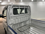 エンジンオイルの交換と、室内抗菌消臭処理を施工し、ご納車させていただきます
