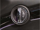 お勧めオリジナル中古車!詳細は【MINI NEXT箕面店:072-721-8505】迄御問合せ下さいませ!