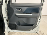 【内装クリーニング】内装ルームクリーニング済みです。しっかり綺麗にしていますので、是非、お確かめください。車に自信があるからこそ、是非一度ご来店頂き内外装も見てもらえると幸いです。