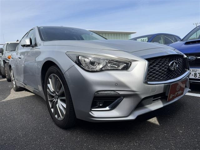 スカイライン 2.0 200GT-t タイプP 禁煙車 純正ナビ フルセグTV